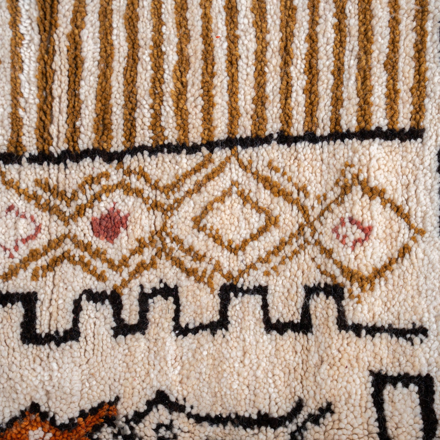 Handcrafted Azilal Wool Rug — Abstract Tribal Storytelling