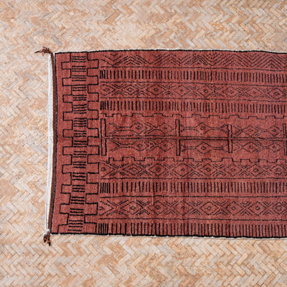 Red Azilal Rug – Handmade Moroccan Wool Carpet with Berber Motifs