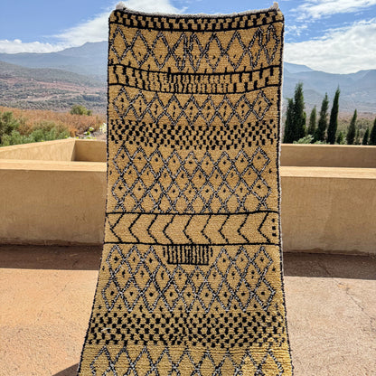 Azilal Runner Rug – Handmade Moroccan Wool Carpet with Traditional Berber Design
