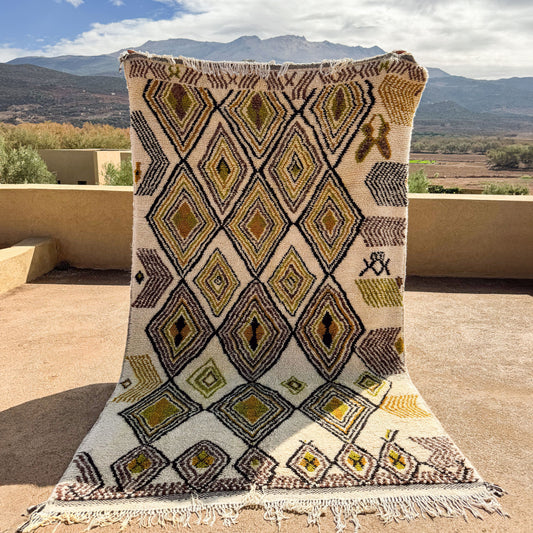 Azilal Rug – Handmade Moroccan Wool Carpet with Berber Motifs