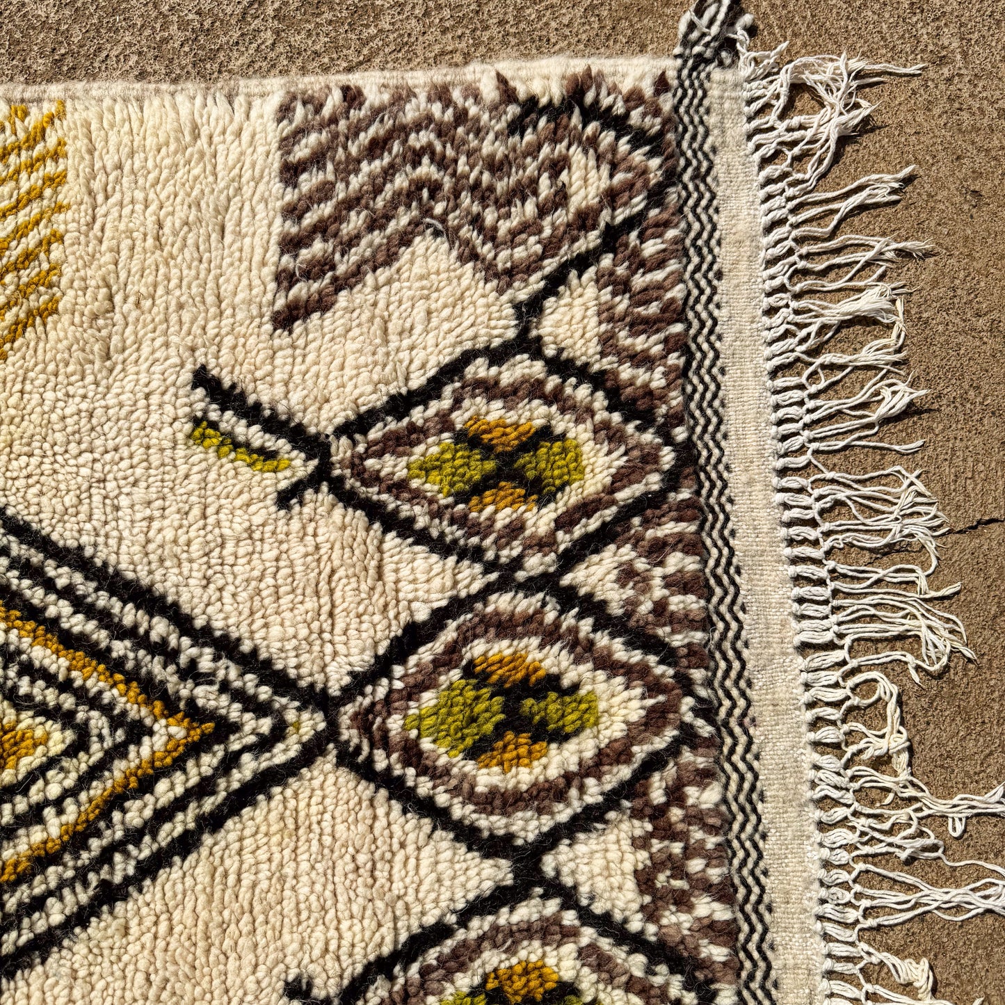 Azilal Rug – Handmade Moroccan Wool Carpet with Berber Motifs