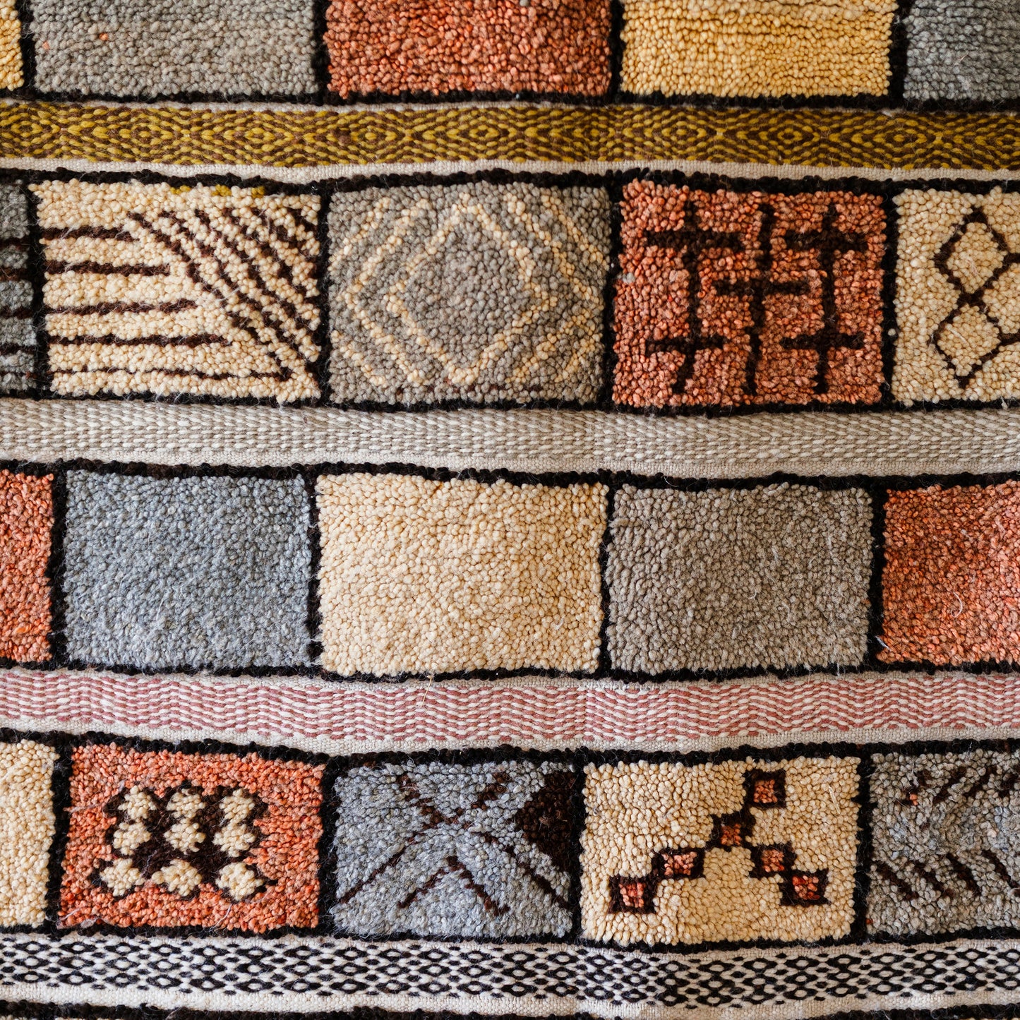 Colorful Azilal Rug – Handmade Moroccan Wool Carpet with Berber Motifs