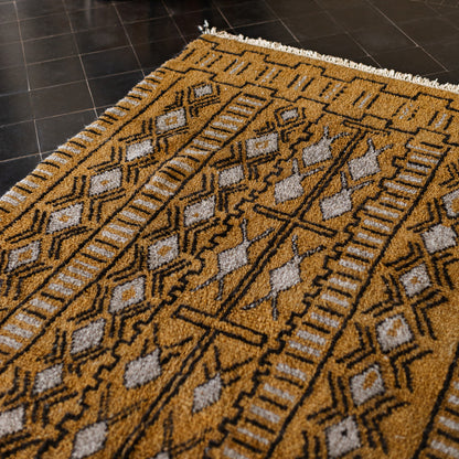 Handcrafted Berber Rug – Sahara Sunset