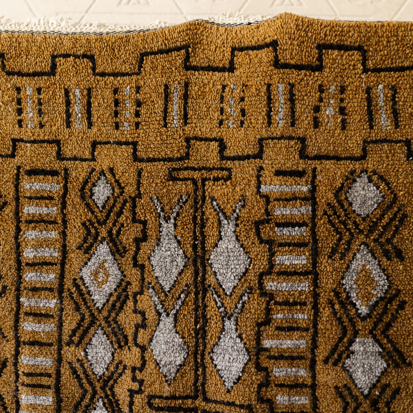 Handcrafted Berber Rug – Sahara Sunset