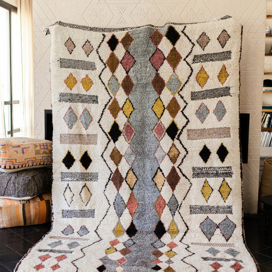 White Azilal Rug – Handmade Moroccan Wool Carpet with Multicolored Diamond Patterns