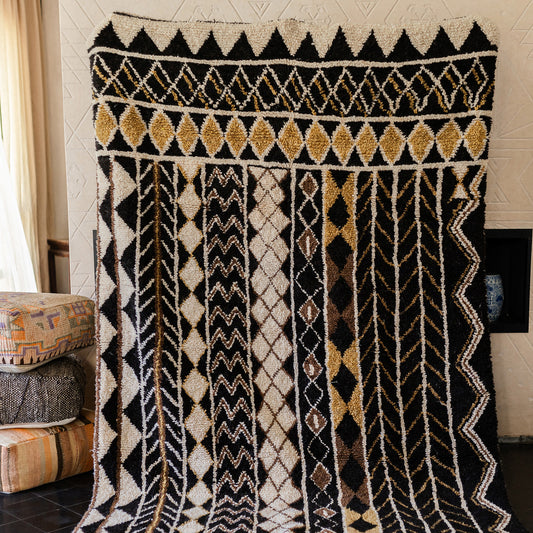 Azilal Rug – Handmade Moroccan Wool Carpet in Black, White, and Yellow Tones