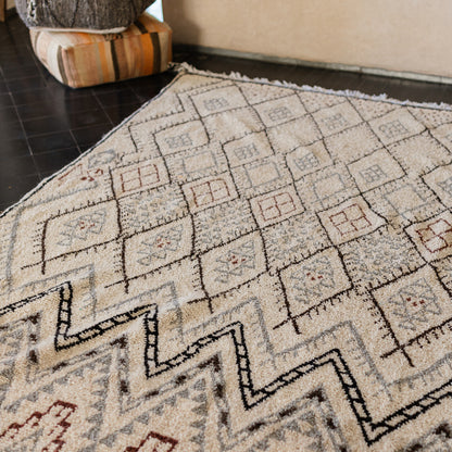 Large Azilal Rug – Handmade Moroccan Wool Carpet with Vibrant Design