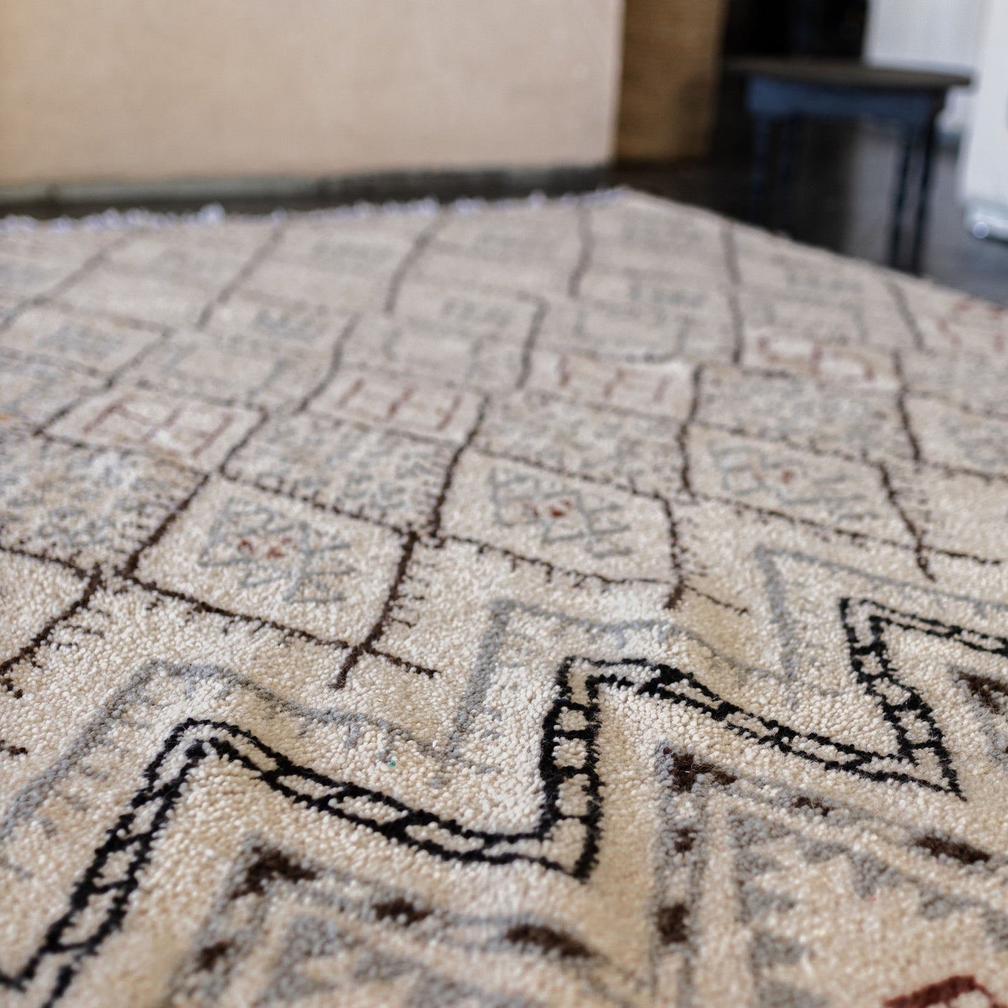 Large Azilal Rug – Handmade Moroccan Wool Carpet with Vibrant Design