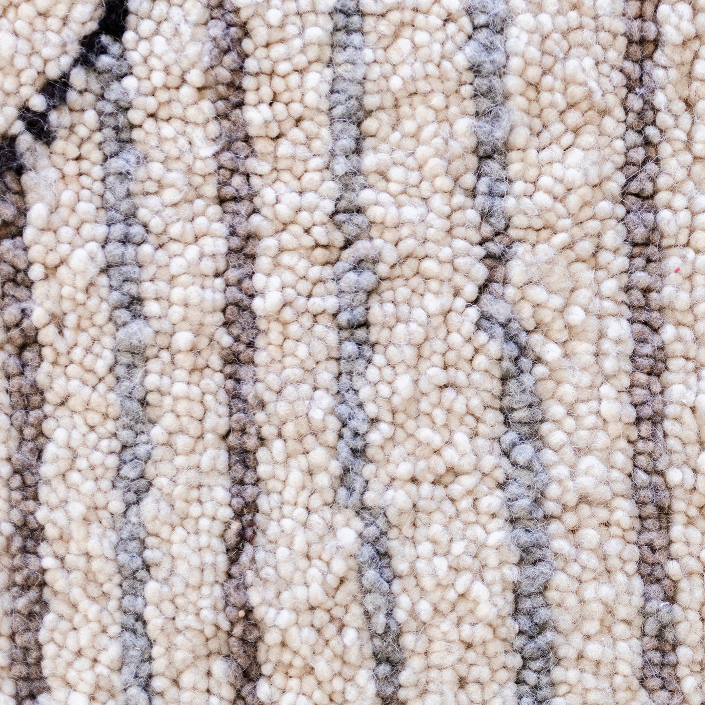 Large White Azilal Rug – Handmade Moroccan Wool Carpet with Minimal Berber Design