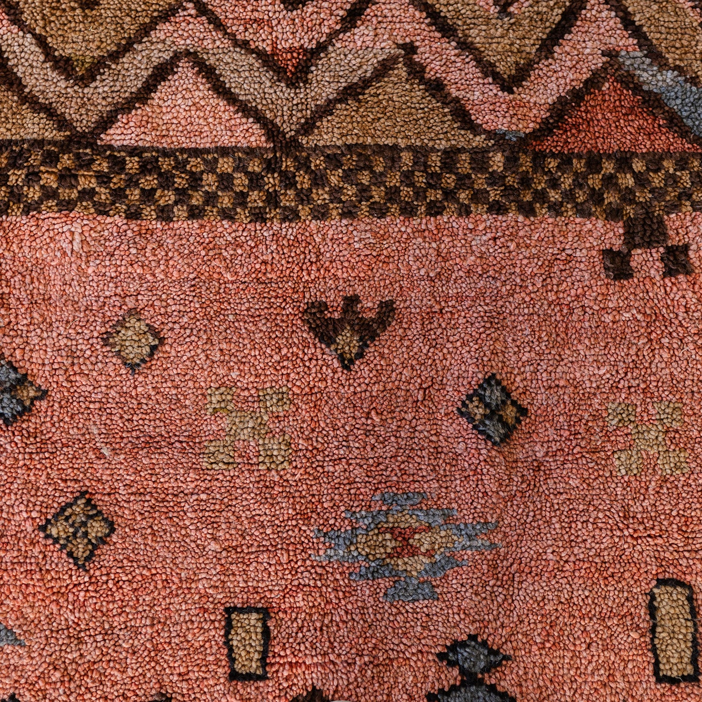 Red Azilal Rug – Handmade Moroccan Wool Carpet with Berber Patterns