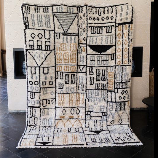 White Azilal Rug – Handmade Moroccan Wool Carpet for Elegant Interiors